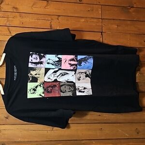 Taylor swift oversized concert tee